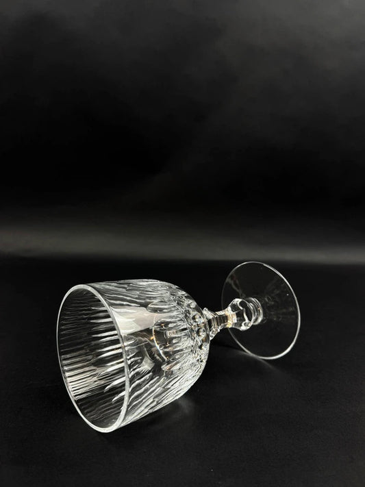 Verre à eau en cristal taillé Cristal de Sèvres, hauteur 15,5 cm