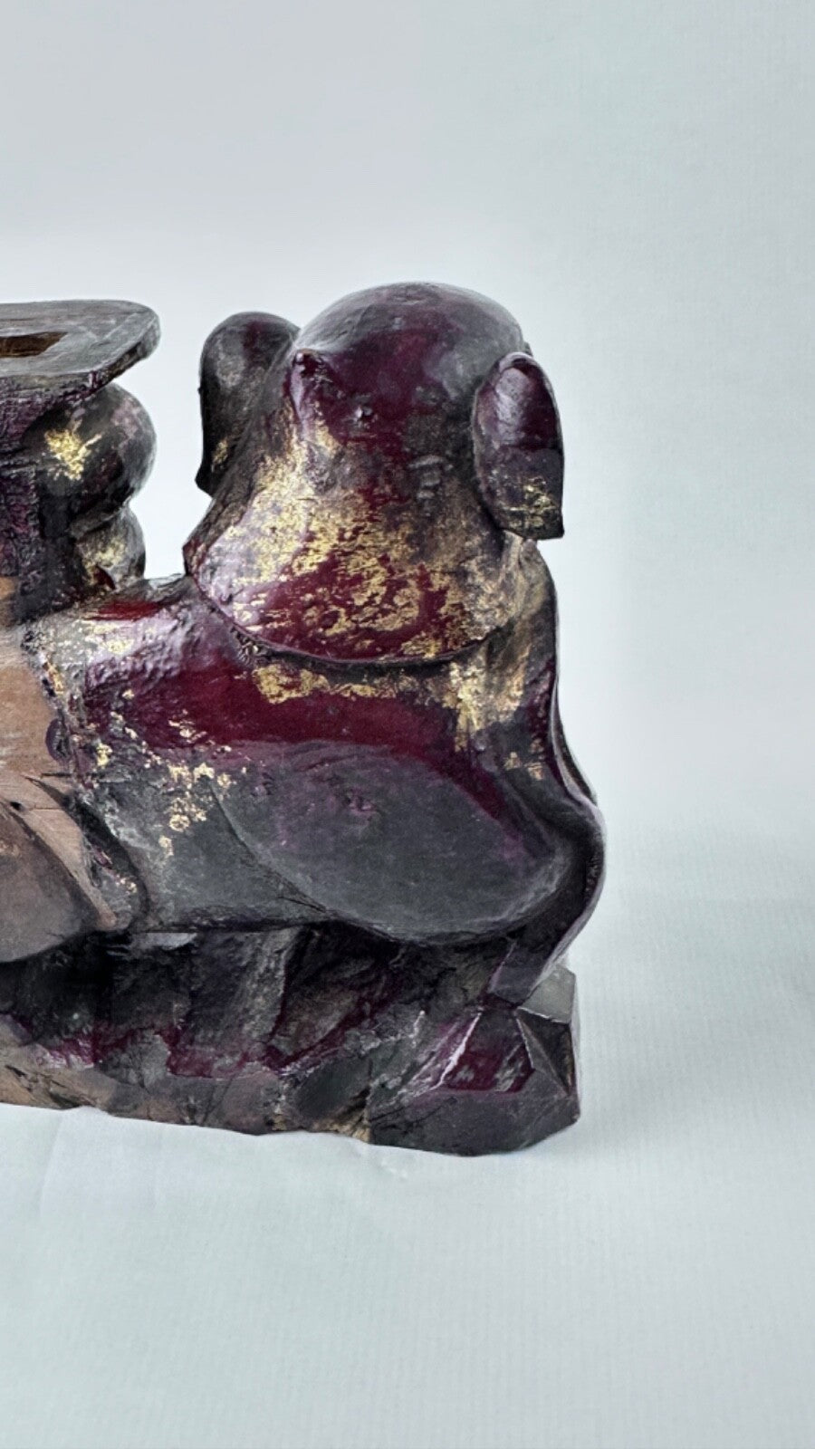 Paire de chiens de Fô en bois sculpté et doré 19ème