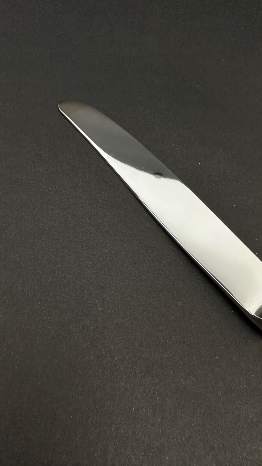 Christofle, Couteau, modèle Vendôme, Paris. Neuf.