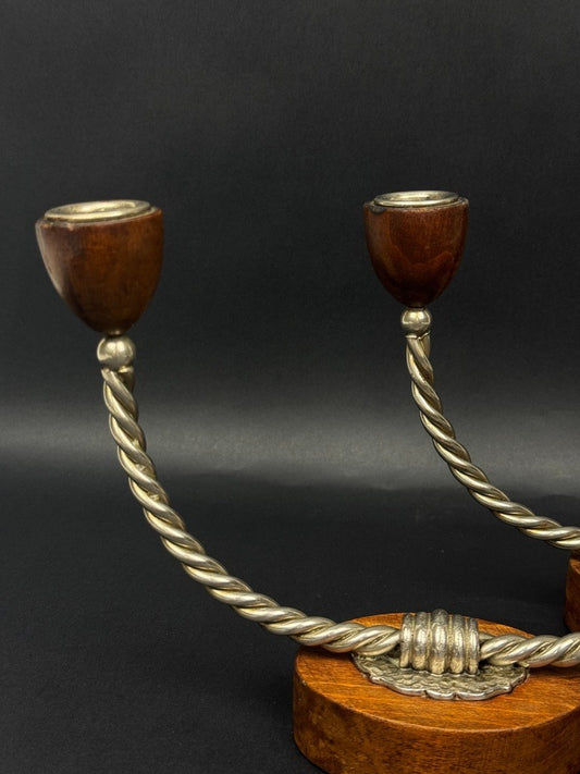 Paire de bougeoirs vintage en bois et métal torsadé – Design scandinave