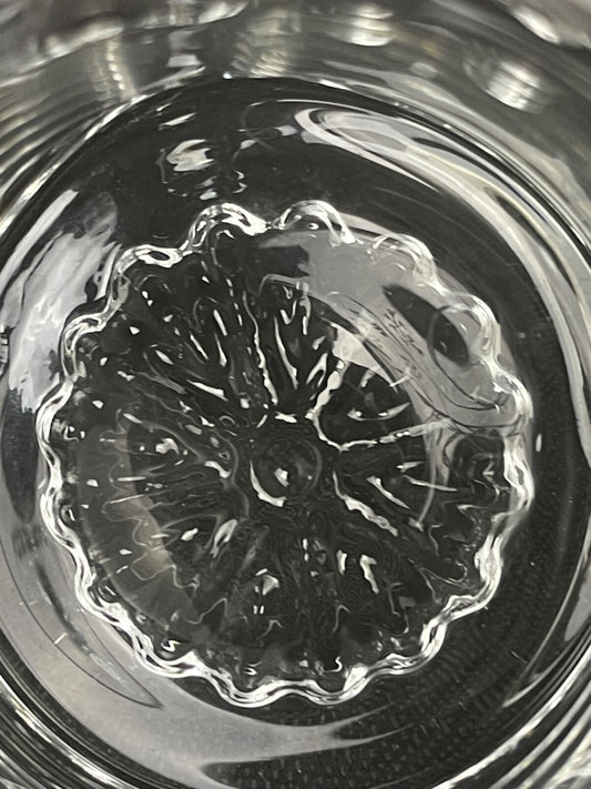 Belle chope à bière en verre gravé et étain