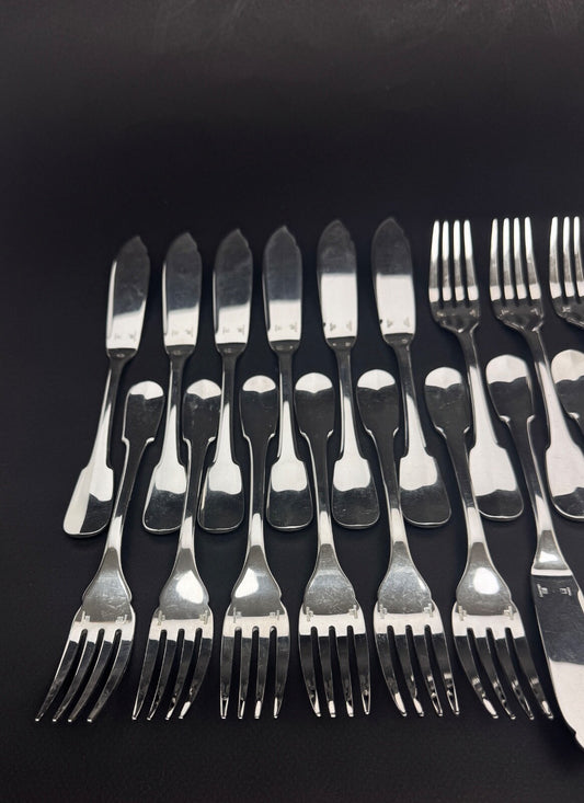 Service à poisson 12 couverts Christofle modèle Cluny