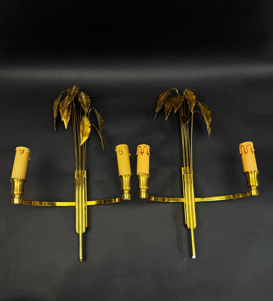 Paire d’appliques Maison Charles modèle "Lauriers", vers 1960