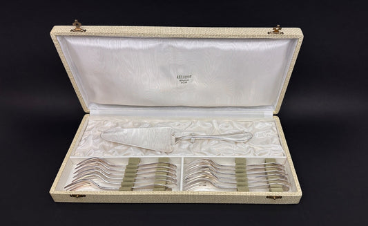 Service à Gâteaux dans un coffret, Alfénide Christofle Modèle Pompadour