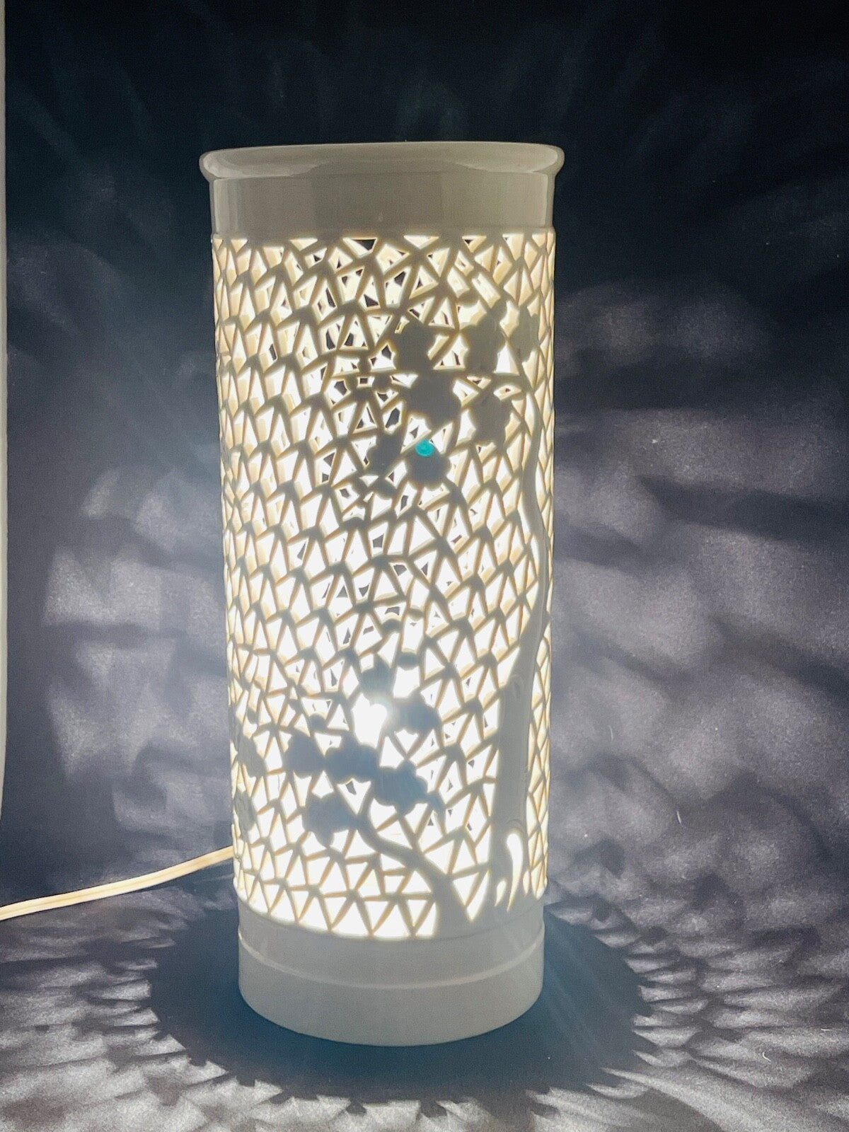 Lampe en porcelaine Blanc de Chine
