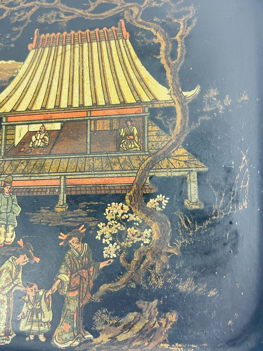 Petit plateau Napoléon III japonisant en carton bouilli