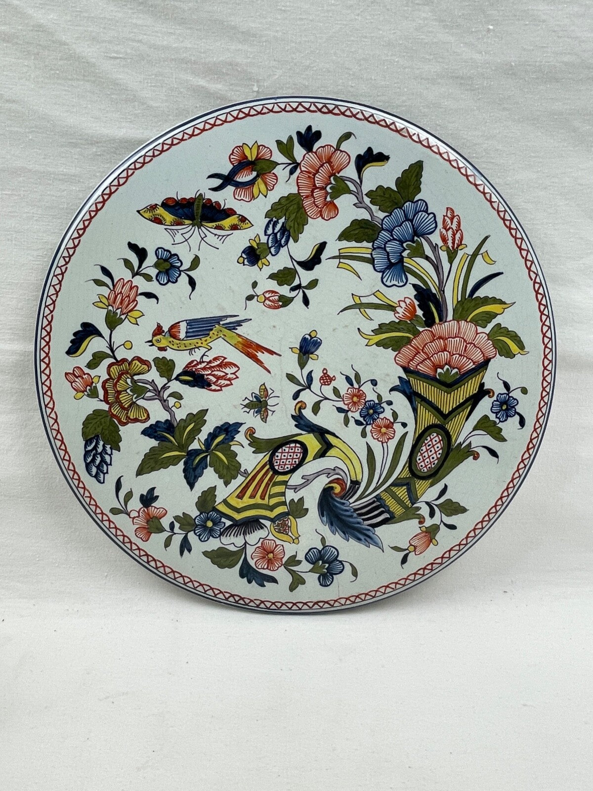 Ancien plat sur pied en faïence de Rouen