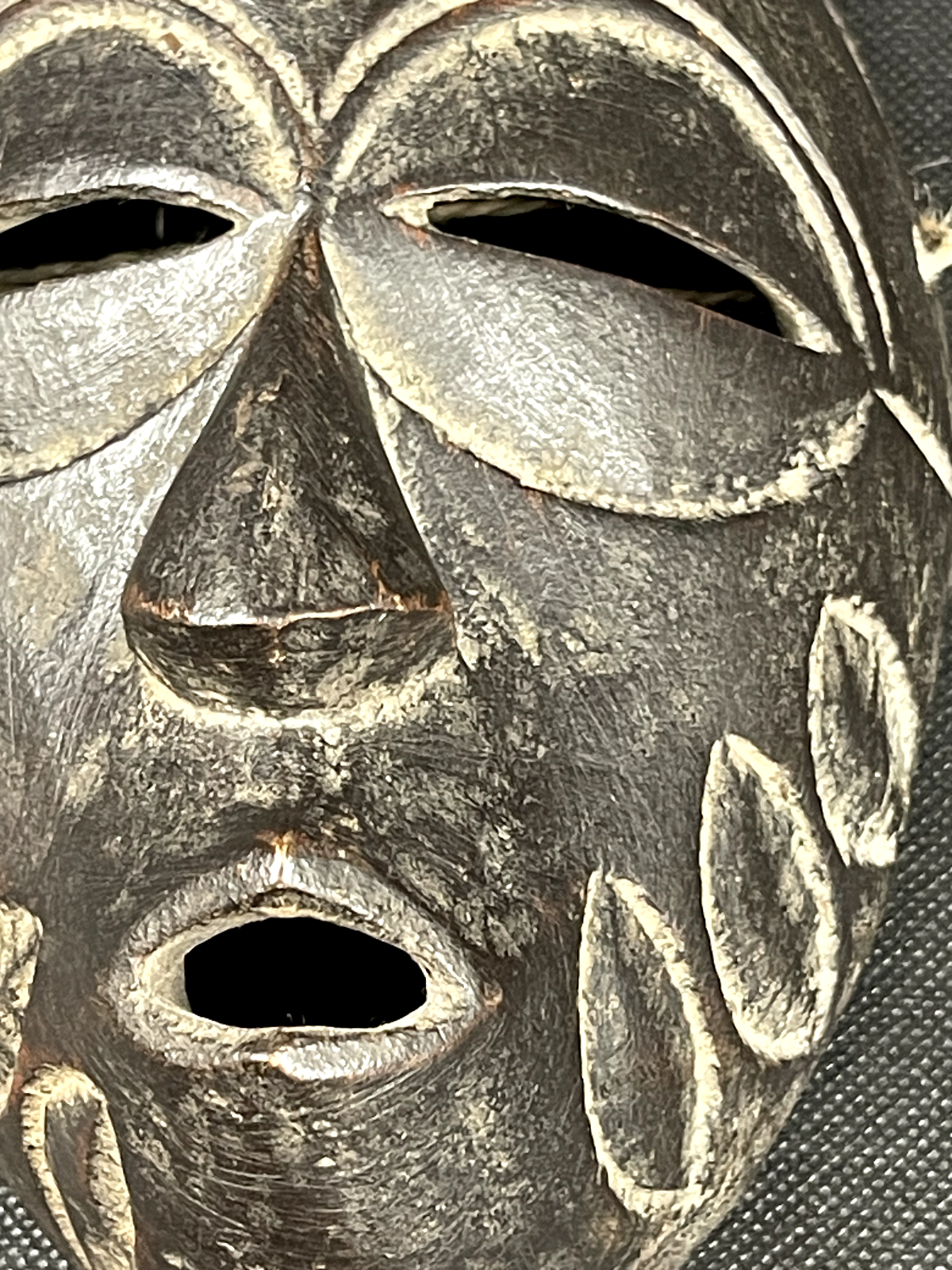 Ancien masque Africain, masque Dan