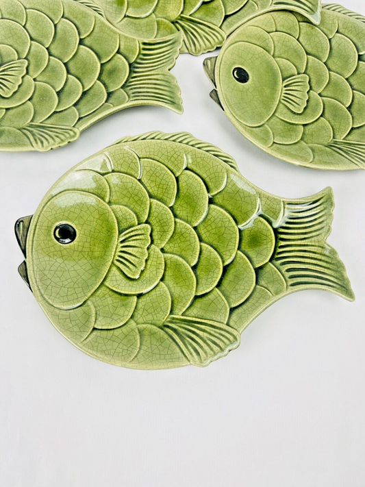 Suite de 4 assiettes en faïence de Charolles, Jacques Molin