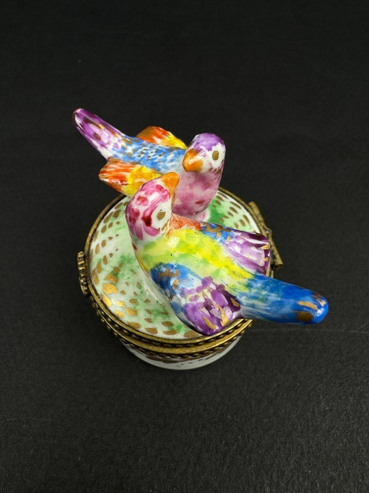 Boîte à pilules / à bijoux en porcelaine de Limoges - Oiseaux