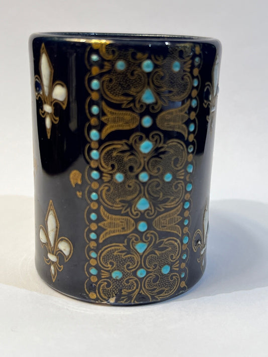 Ancien pyrogène en faïence de Longwy - fleurs de Lys