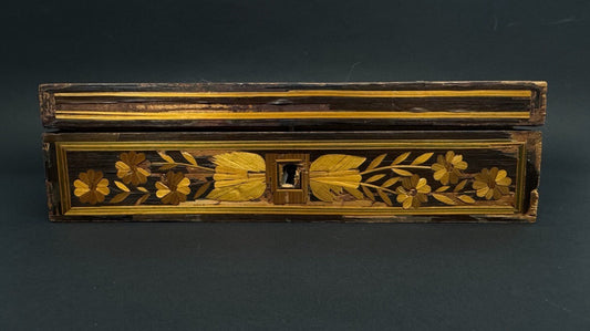 Coffret boîte à couture en marqueterie de paille Fin XVIIIème début XIXème