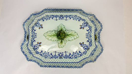 Gien, légumier, soupière et son dormant en faïence fine, décor Rouen