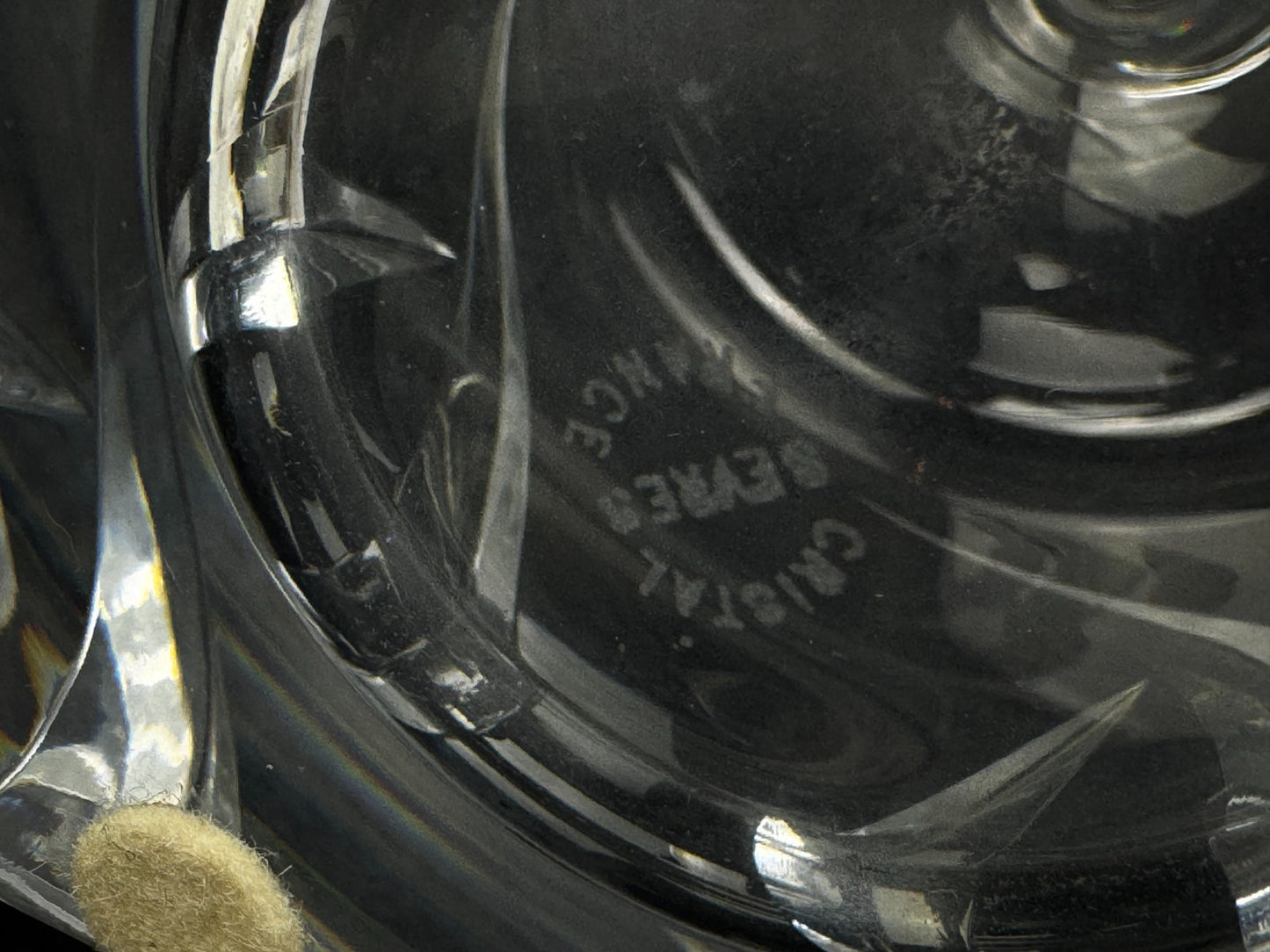 Carafe en cristal de Sèvres taillé avec bouchon 35 cm