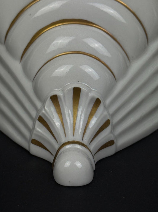 Saxe, paire de consoles d'appliques en porcelaine, période art déco