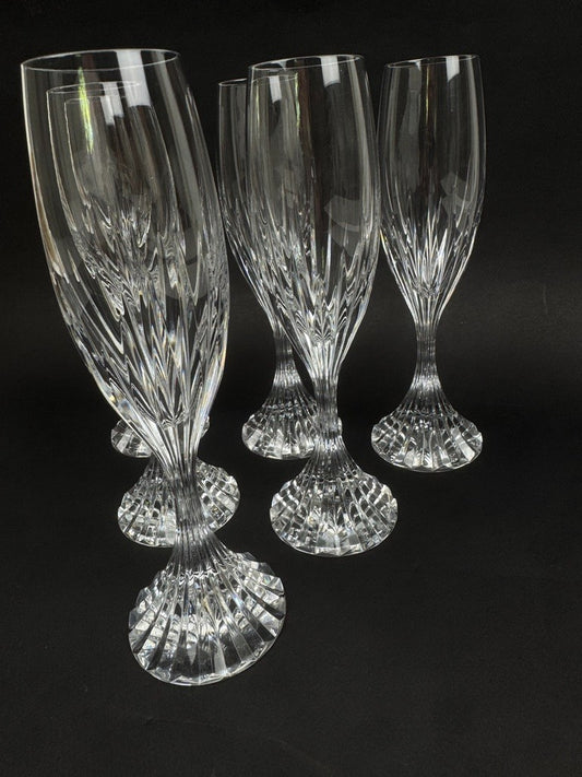 Série de 6 flûtes à champagne Masséna de Baccarat état neuf !