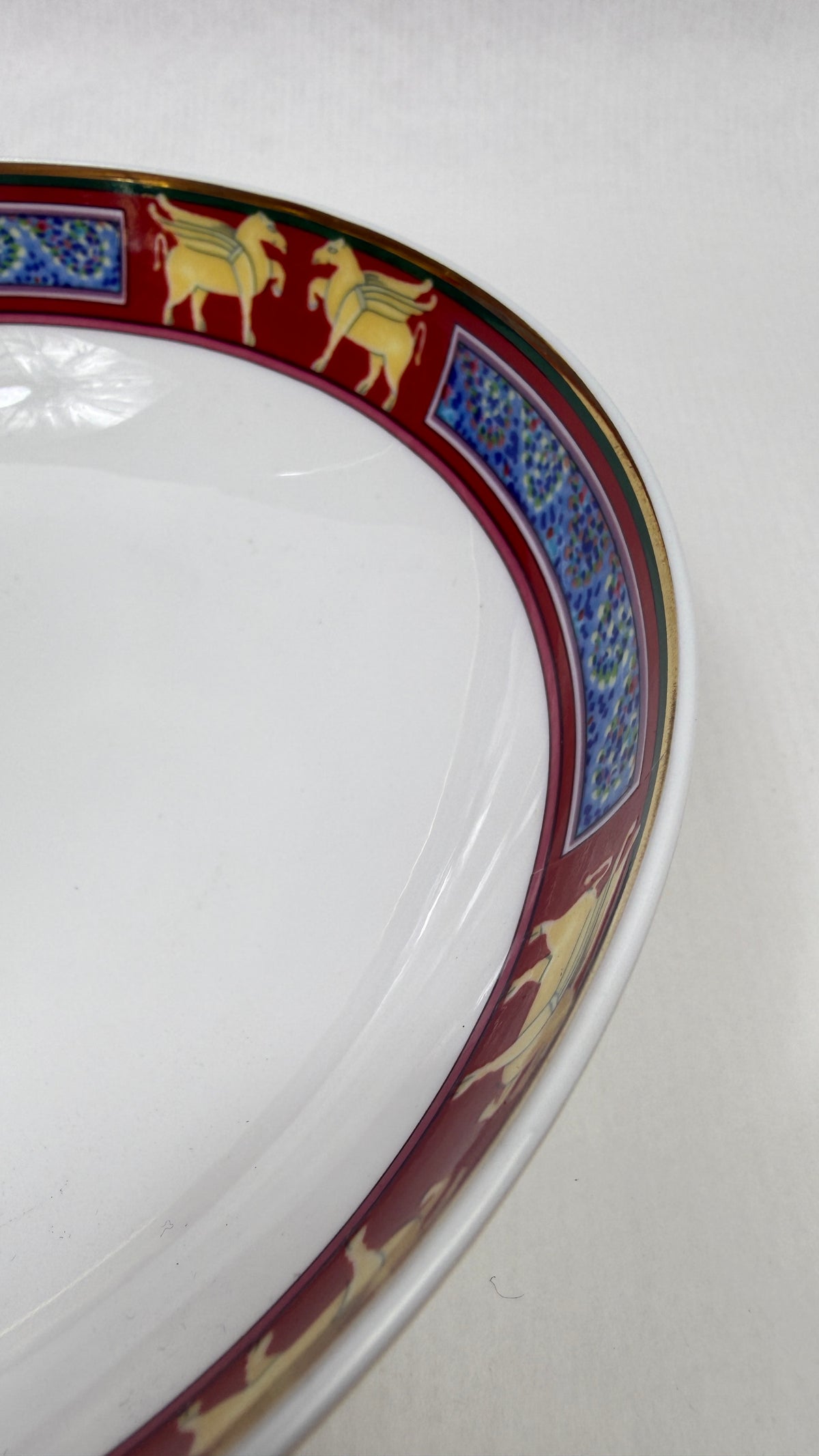 Raynaud Limoges série de 6 assiettes calottes modèle Pégase 17 cm
