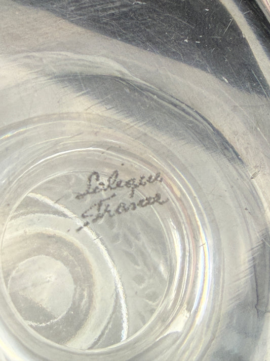 Lalique, paire de vases en cristal satiné modèle Elisabeth