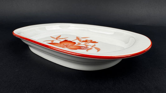 Paire de raviers navettes en porcelaine de Limoges, manufacture Haviland, modèle Sou-Tcheou.