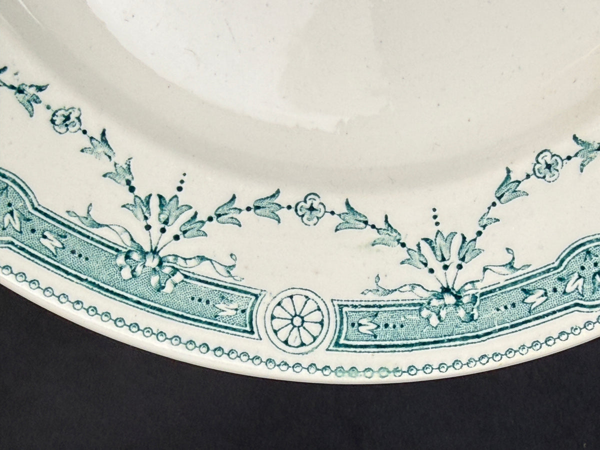 Moulin des Loups & Hamage, suite d'assiettes et plats modèle Provence