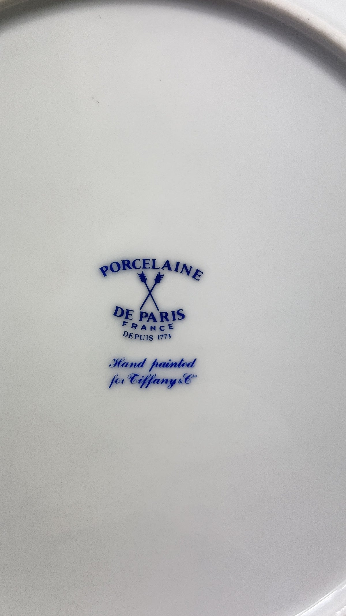 Marque au revers Porcelaine de Paris France depuis 1773, Hand painted for Tiffany & Co