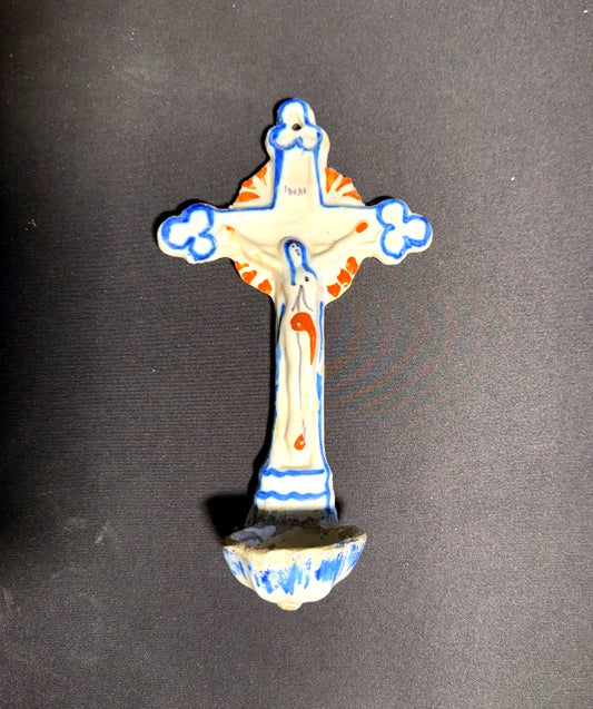 Bénitier de chevet en céramique émaillée polychrome, Martres-Tolosane, Auvillar – vue 2