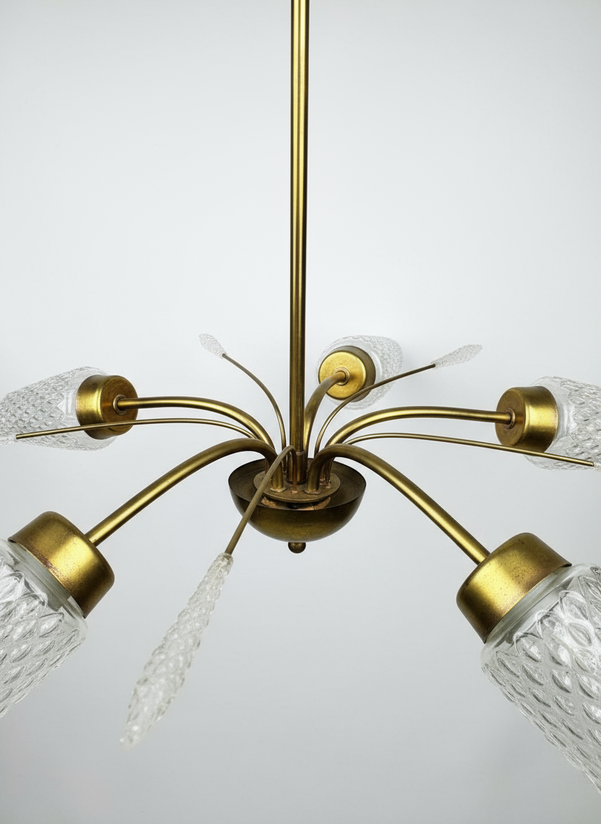 Lustre vintage en laiton et verre taillé – Italie, années 50