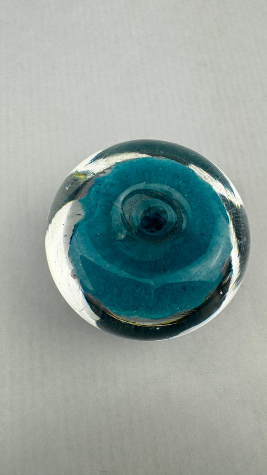 Presse papier millefiori turquoise bleu blanc XXe siecle