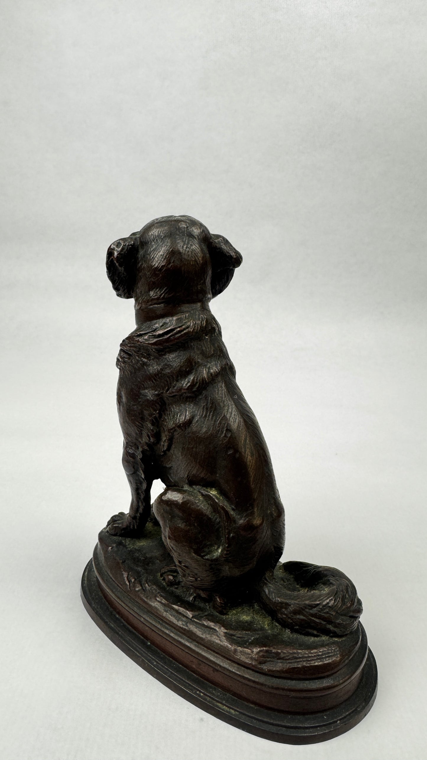 Bronze animalier signé Delabriere chien de chasse 16,5 cm