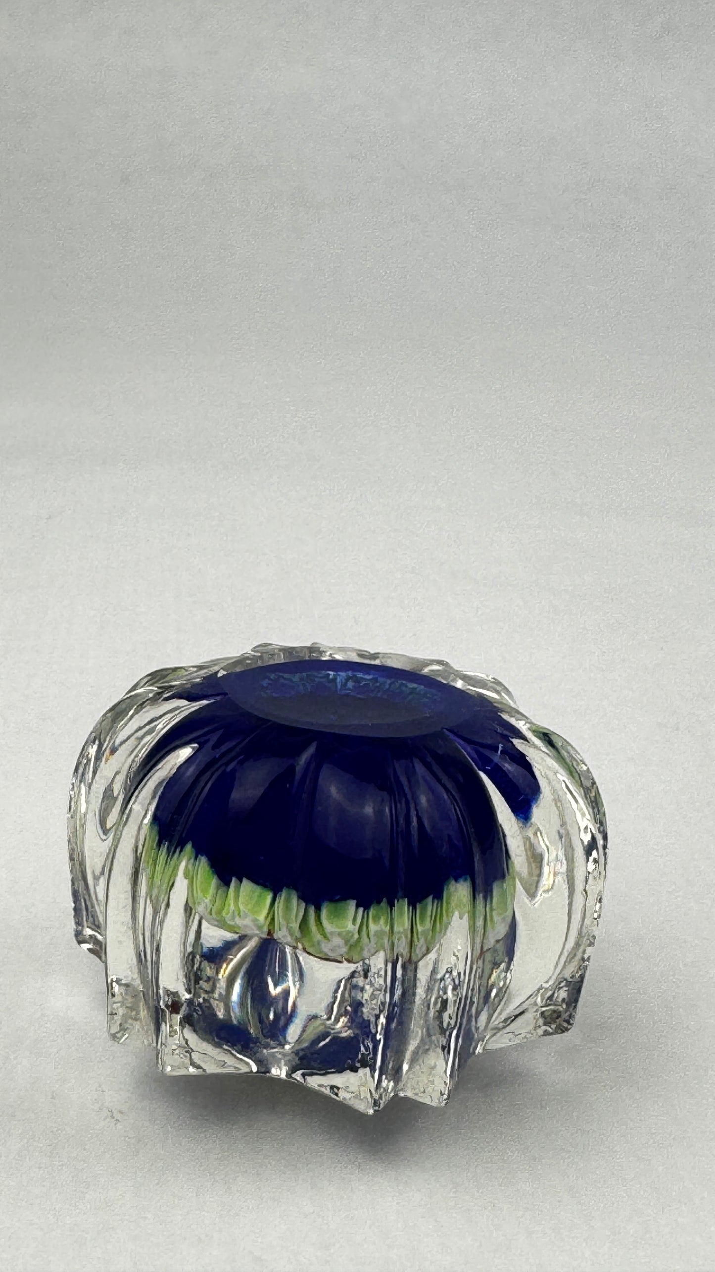 Presse papier millefiori cristal bleu forme étoilée Perthshire
