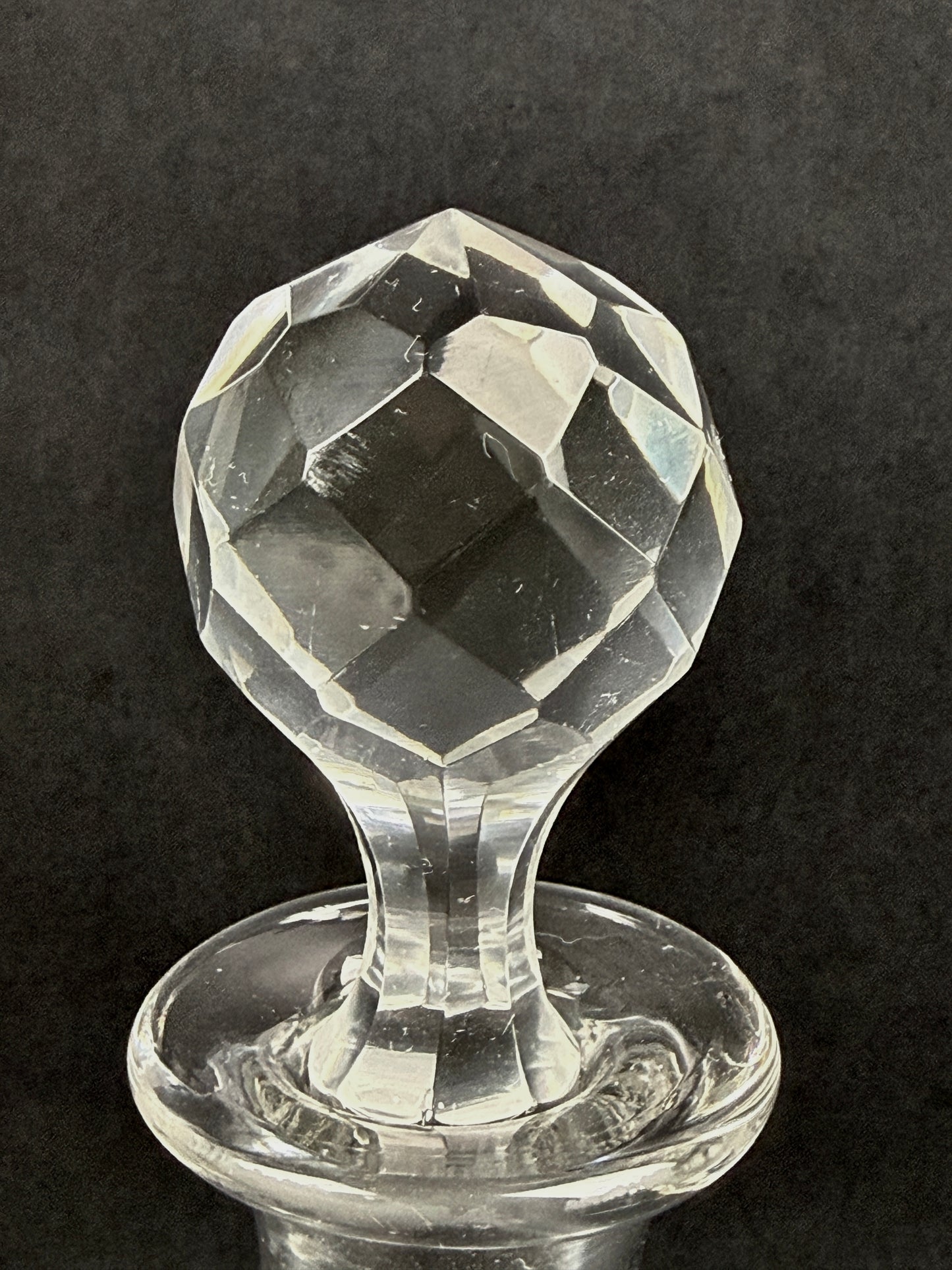 Carafe en cristal gravé fin 19ème début 20ème