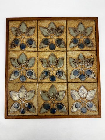 Panneau mural en céramique émaillée TF 61/66 Tanu n°50 années 60