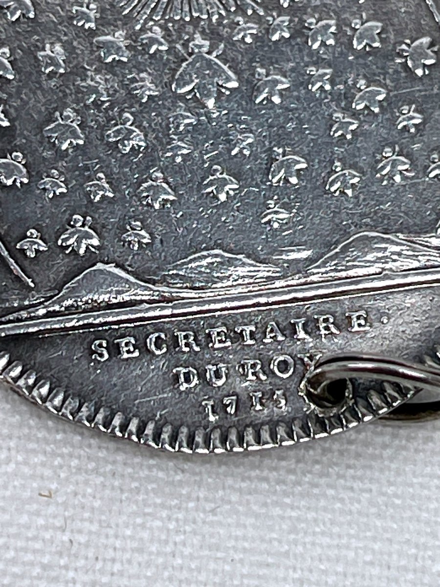 Jeton royal en argent, Secrétaire du Roy, 1715 — photo 3