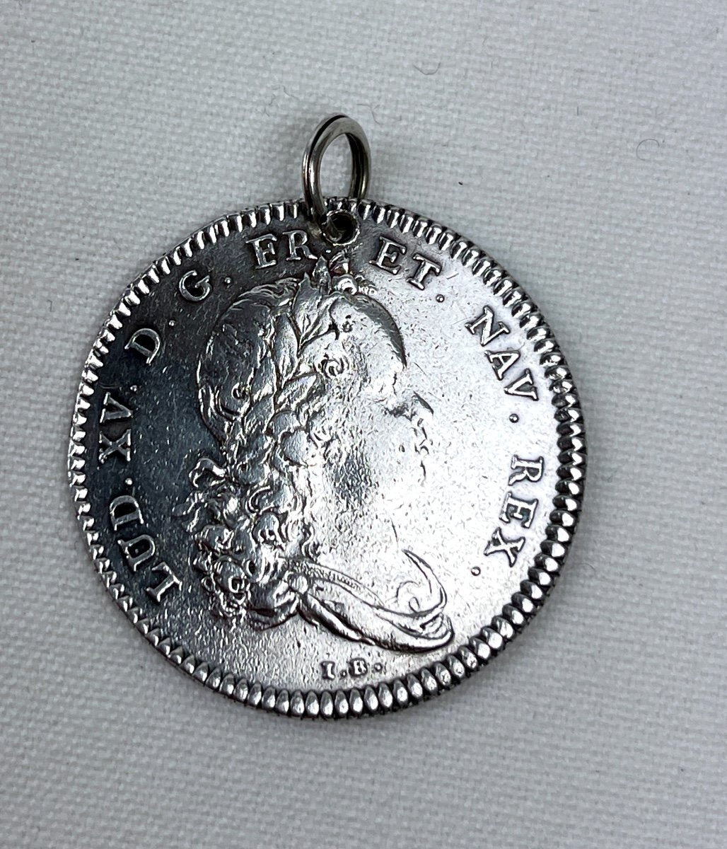 Jeton royal en argent, Secrétaire du Roy, 1715 — photo 1