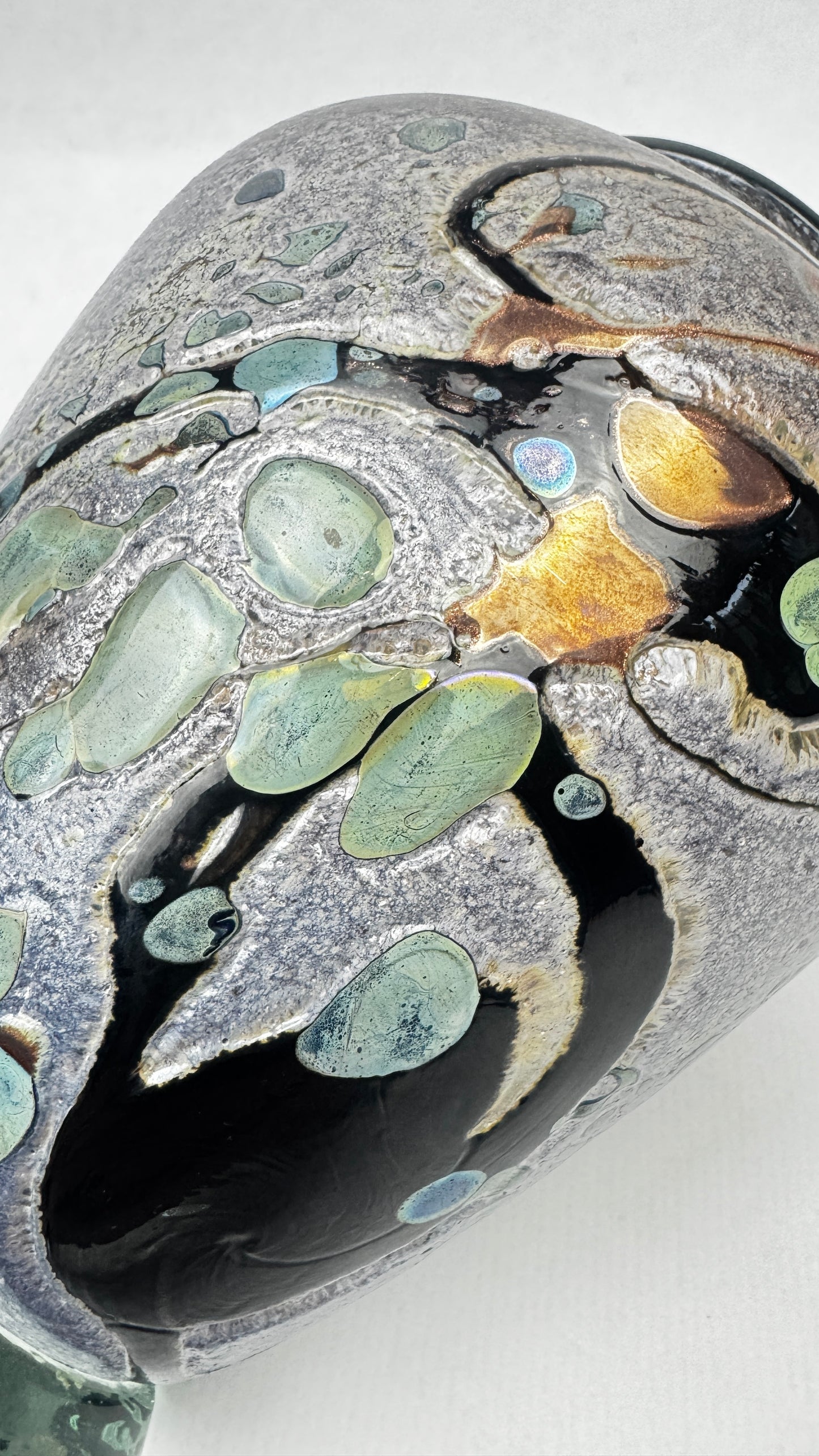 Vase en verre d’art signé René Pierini – Studio glass français, 1985