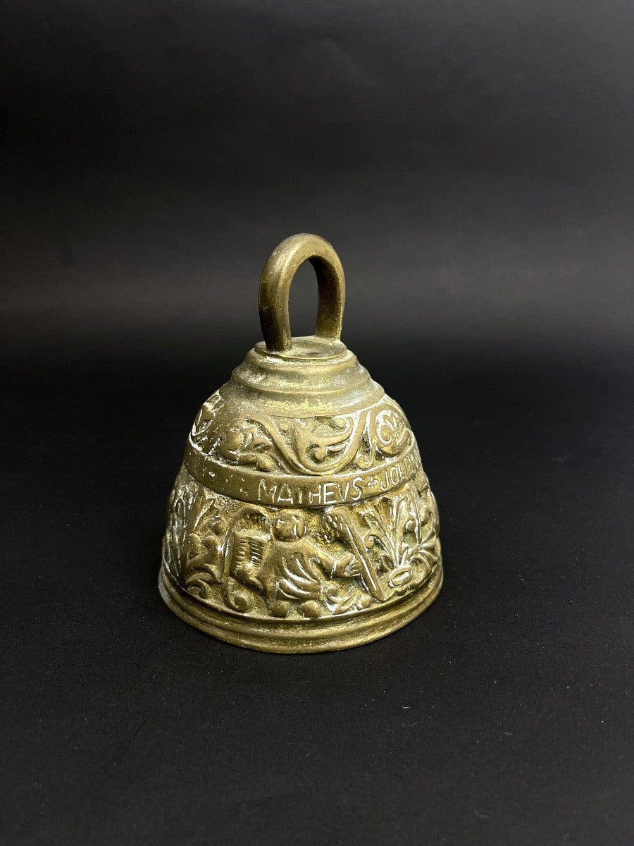 Grande clochette cultuelle en bronze, clochette des apôtres — photo 1