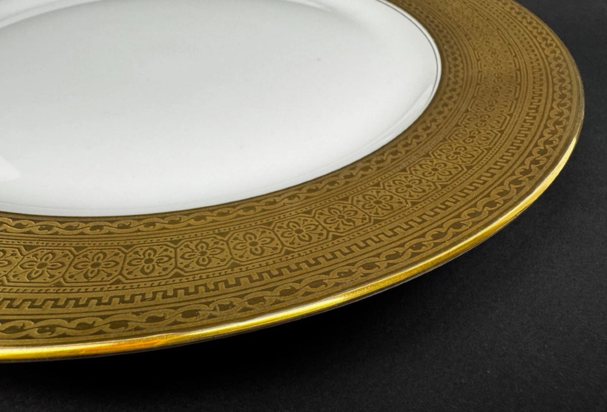 Old Abbey Limoges — Assiette plate, décor or incrusté à rinceaux — photo 4