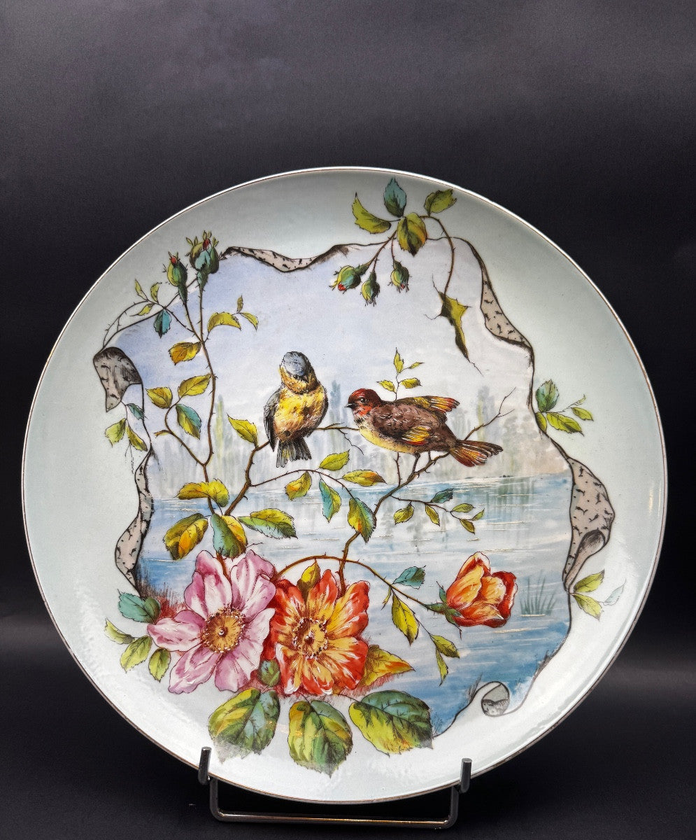 Large plat en porcelaine de Limoges, oiseaux branchés — photo 1