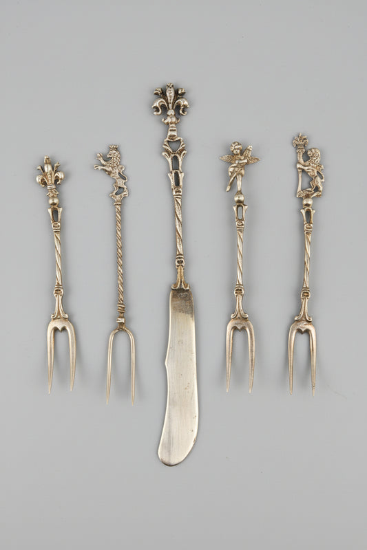 Quatre piques et un tartineur en argent 800, Italie — photo 1