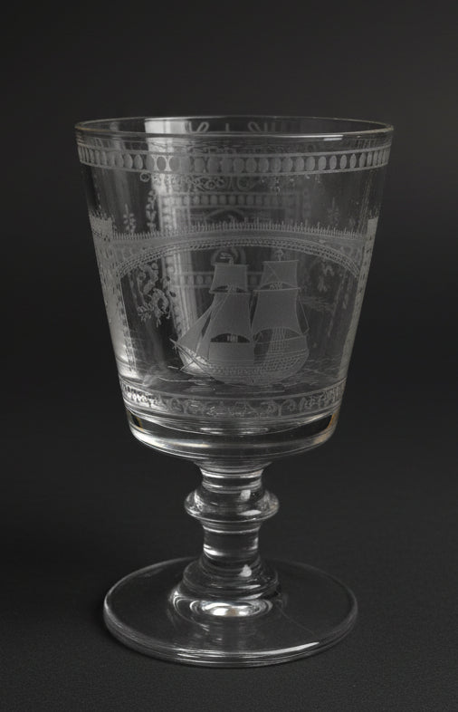 Verre en cristal gravé, souvenir du Sunderland Bridge, c. 1850 — photo 1