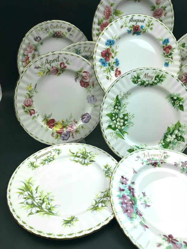 Royal Albert 12 assiettes dessert porcelaine fine fleurs