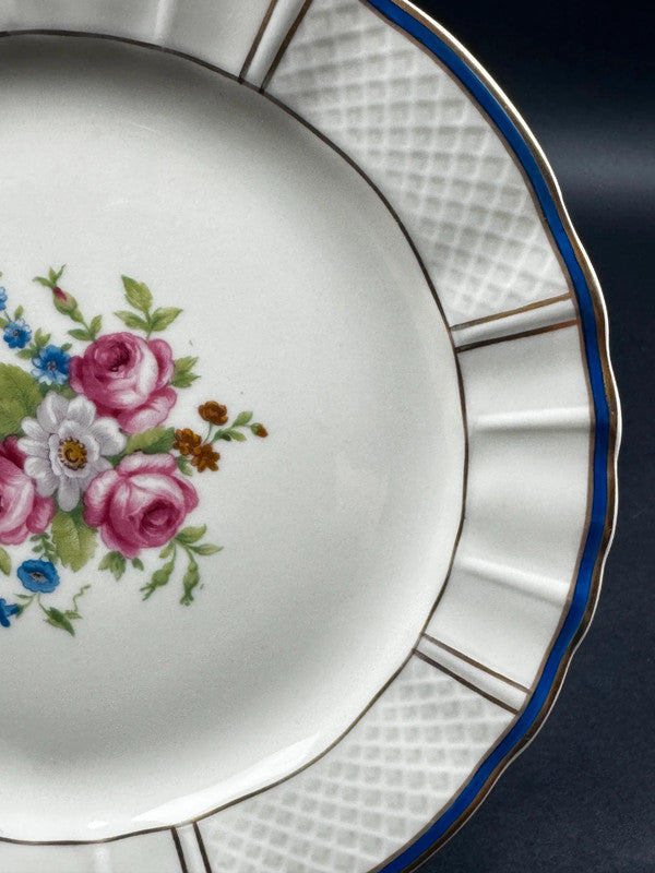 6 assiettes à dessert Bernardaud Limoges B&Co décor floral et filet bleu or