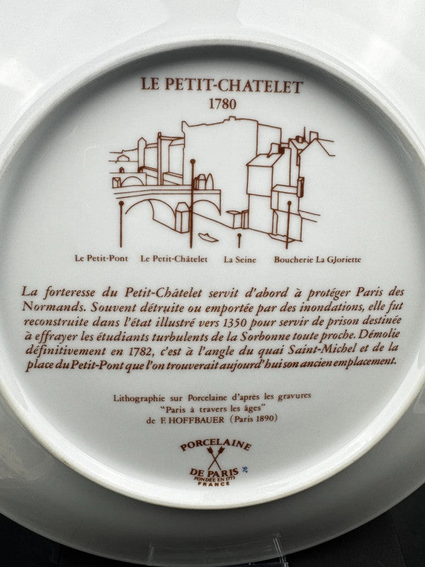 4 assiettes décoratives Porcelaine de Paris “Paris à travers les âges”