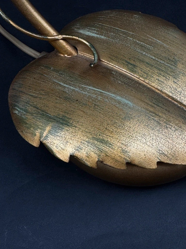 Lampe florale Masca Italie, métal doré et verre soufflé