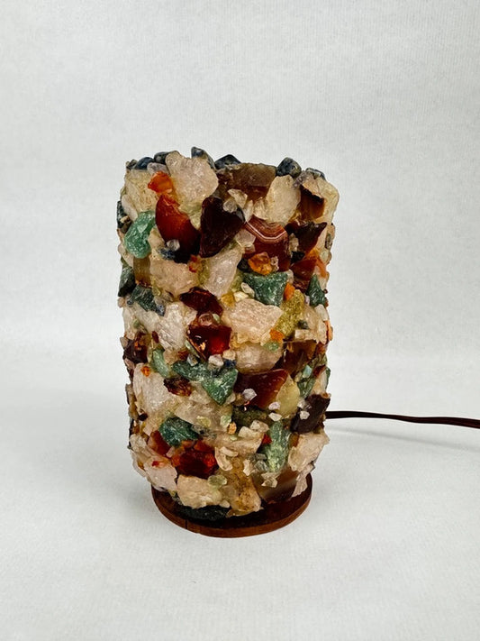 Lampe vintage en pierres et cristaux multicolores 16 cm style minéral années 70