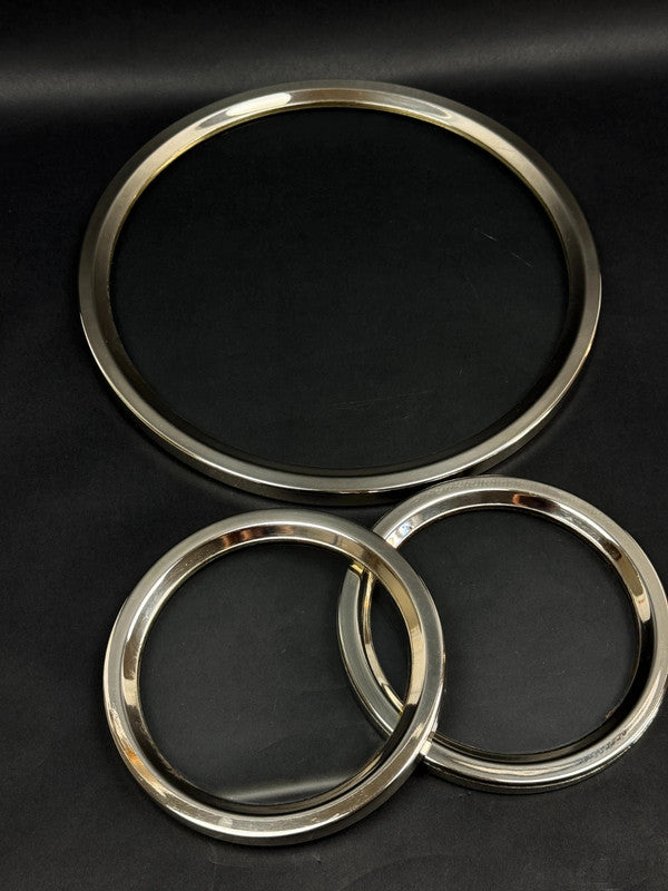 Lot de dessous de bouteille et dessous de plat vintage en chrome et verre