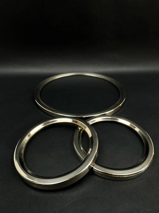 Lot de dessous de bouteille et dessous de plat vintage en chrome et verre