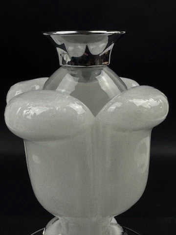 Bougeoir Daum France en cristal givré et monture métal chromé, hauteur 15 cm