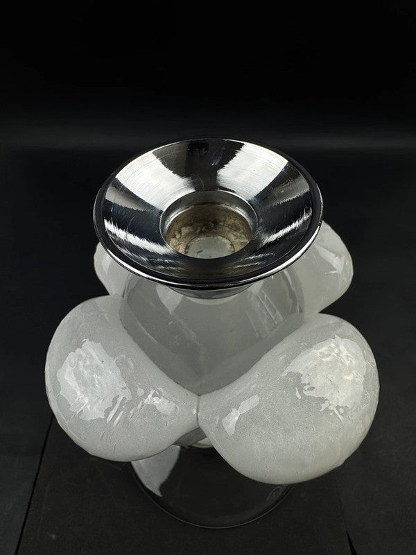 Bougeoir Daum France en cristal givré et monture métal chromé, hauteur 15 cm