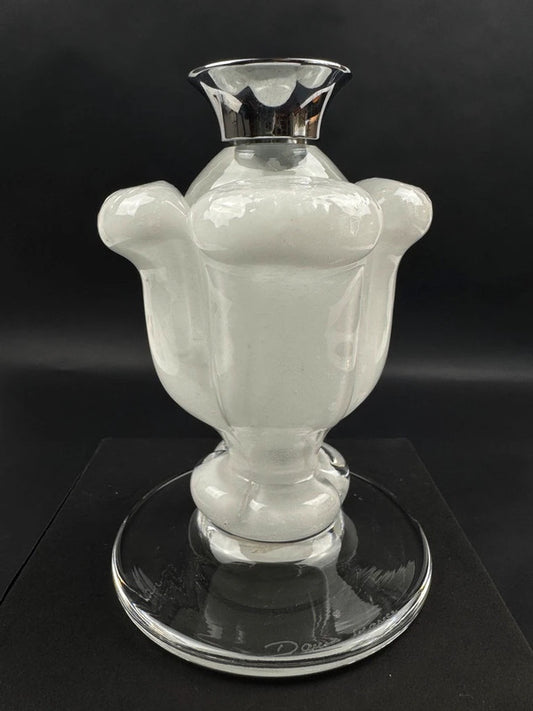 Bougeoir Daum France en cristal givré et monture métal chromé, hauteur 15 cm